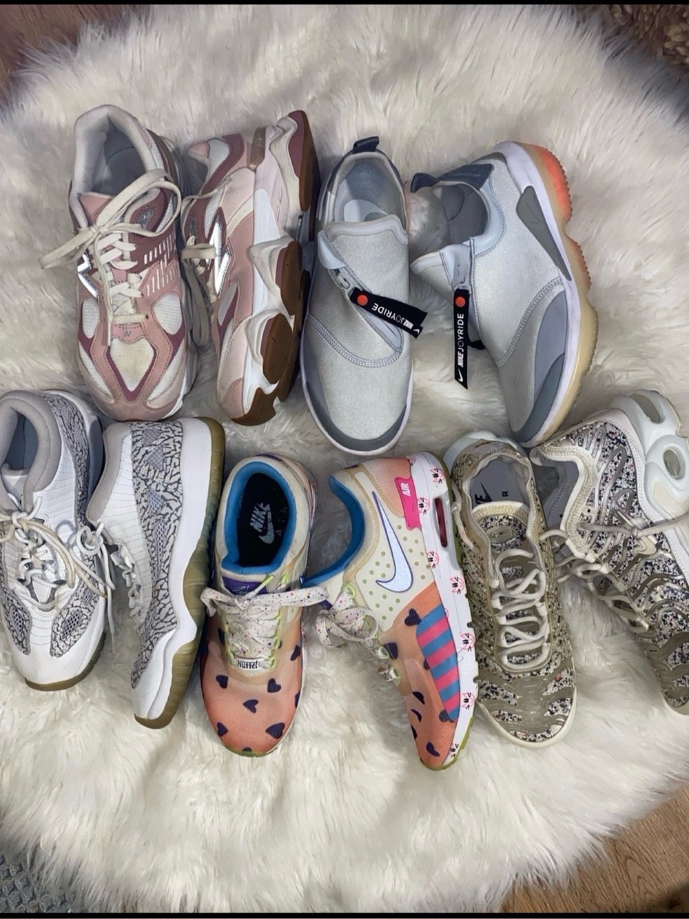 5! Women fit sizes 8.5 & 9 shoe LOT Nike, New Balance, Jordan’s